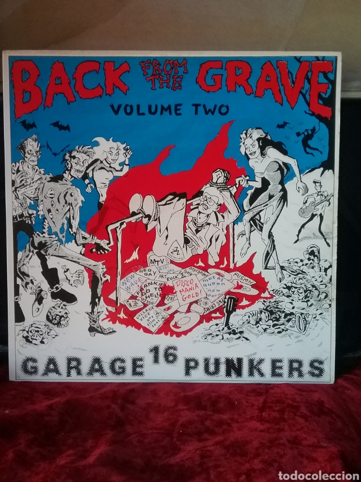 Discos de vinilo: BACK from the GRAVE Vol. Two.. 1987 CRYPT Records New Jersey - Foto 1