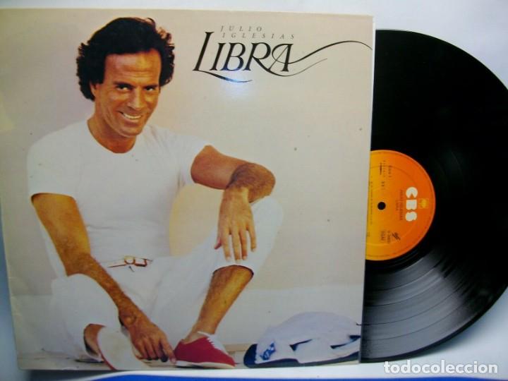 Discos de vinilo: JULIO IGLESIAS LIBRA LP , VINYL - Foto 1