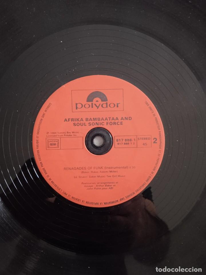 Discos de vinilo: AFRIKA BAMBAATAA AND SOUL SONIC FORCE-POLYDOR 1984 - Foto 3