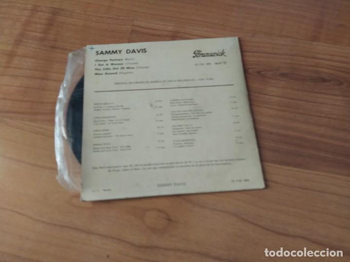 Discos de vinilo: SAMMY DAVIS : CHANGE PARTNERS + 3 EP SPA - Foto 2
