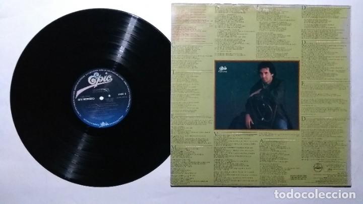 Discos de vinilo: VICTOR MANUEL GRANDES EXITOS LP EPIC 1983 - Foto 2
