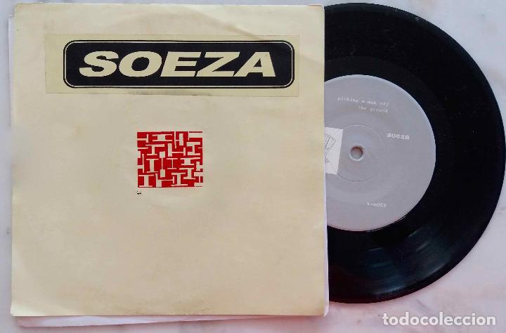 Discos de vinilo: SOEZA, SLEEPY TEACHER / DOWN STREAM, 33 RPM / PICKING A MAN OFF THE GROUND, 45 RPM. SINGLE ALEMANIA