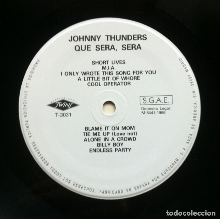 Discos de vinilo: JOHNNY THUNDERS - Que Sera, Sera - LP ESPA&Ntilde;OL REEDICION - TWINS - Foto 3