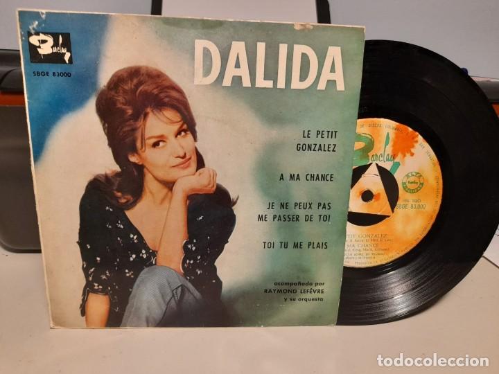 Discos de vinilo: EP DALIDA : LE PETIT GONZALEZ (EDICION ESPA&Ntilde;A ) - Foto 1