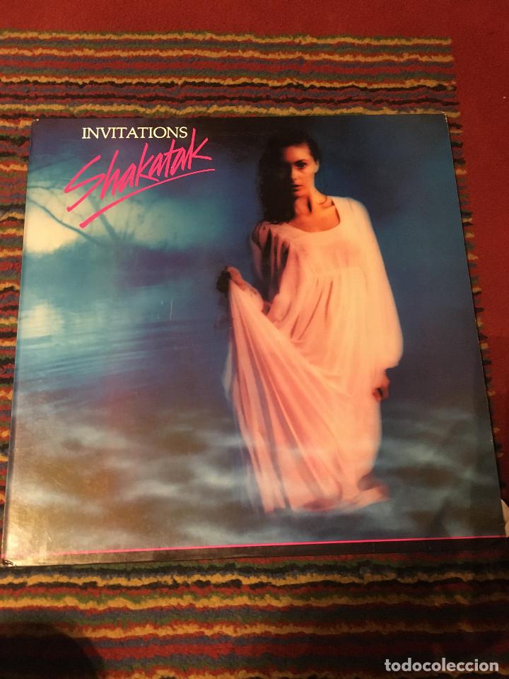 Discos de vinilo: SHAKATAK - INVITATIONS (LP) 1990 - Foto 1