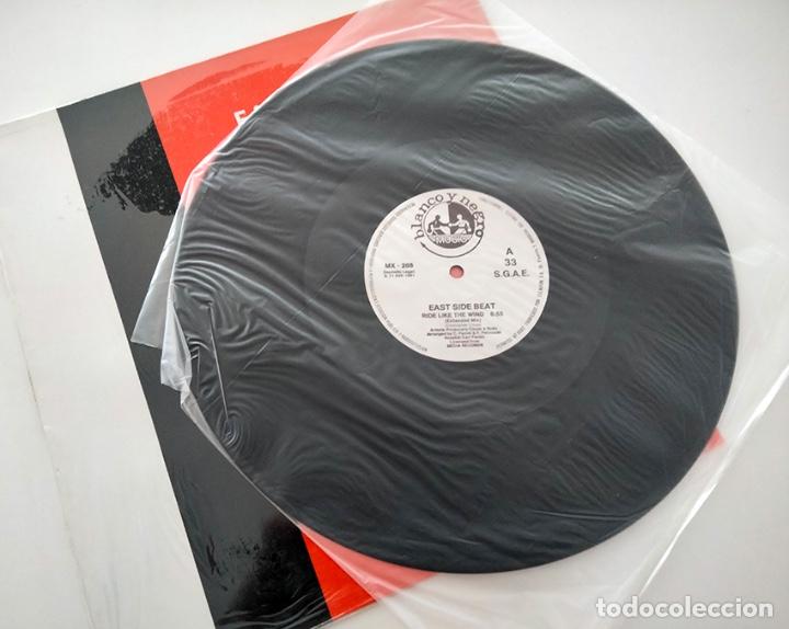 Discos de vinilo: VINILO MAXI SINGLE DE EAST SIDE BEAT. RIDE LIKE THE WIND. 1993. - Foto 3 - 283183148
