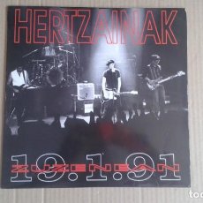 Discos de vinilo: HERTZAINAK - 19.1.91 ZUZENEAN DOBLE LP 1991. Lote 284379588