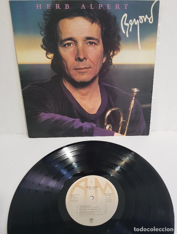 Discos de vinilo: HERB ALPERT - BEYON - Foto 1