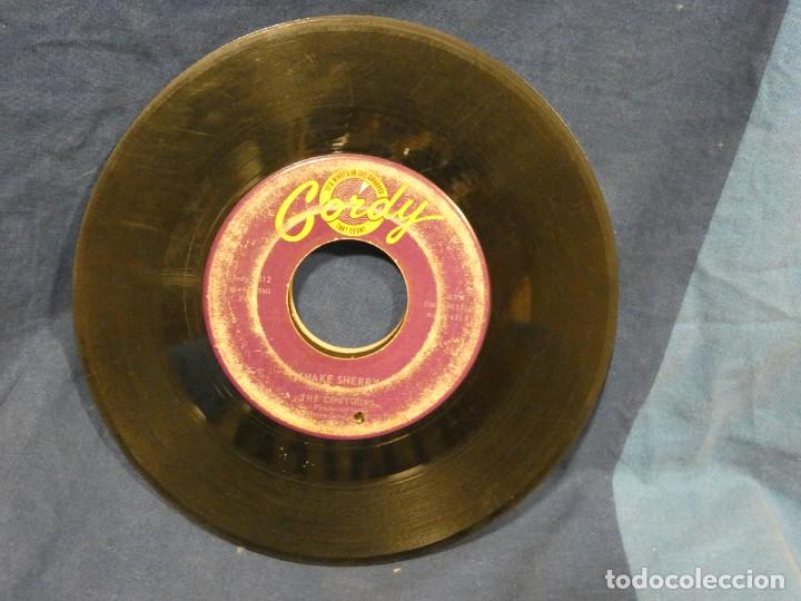 Vinyl-Schallplatten: BOXX129 SINGLE 7 PULGADAS USA ESTADO ACUSA MUCHO USO THE CONTOURS SHAKE SHERRY-YOU BETTER GET IN...