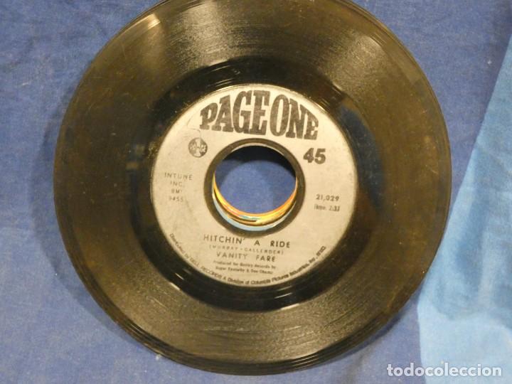 Discos de vinil: BOXX129 SINGLE 7 PULGADAS USA ALGO GASTADO VANITY FARE MAN CHILD - HITCHING A RIDE