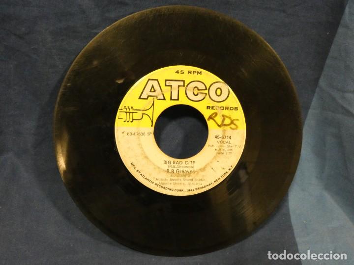 Discos de vinilo: BOXX129 SINGLE 7 PULGADAS USA ESTADO ACEPTABLE RB GREAVES TAKE A LETTER MARIA BIG BAD CITY