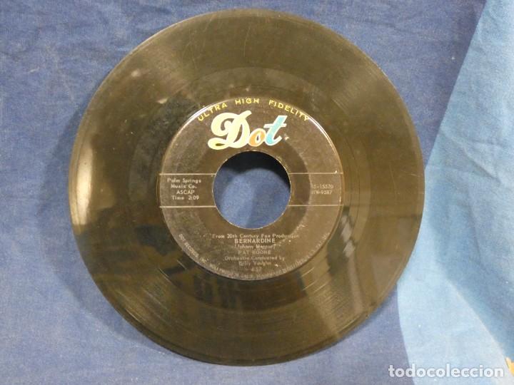 Dischi in vinile: BOXX129 SINGLE 7 PULGADAS USA ESTADO ACEPTABLE PAT BOONE LOVE LETTERS IN THE SAND BERNANRDINE
