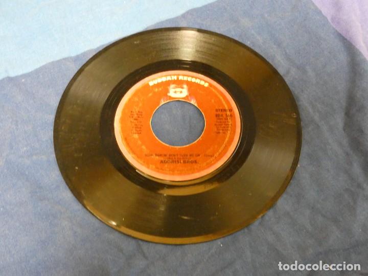 Vinyl-Schallplatten: BOXX129 SINGLE 7 PULGADAS USA ACEPTABLE ADDRISI BROS SLOW DANCING DONT TURN ME O