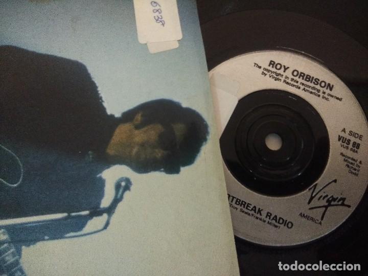 Discos de vinilo: SINGLE/ROY ORBISON/HEARTBREAK RADIO. - Foto 2