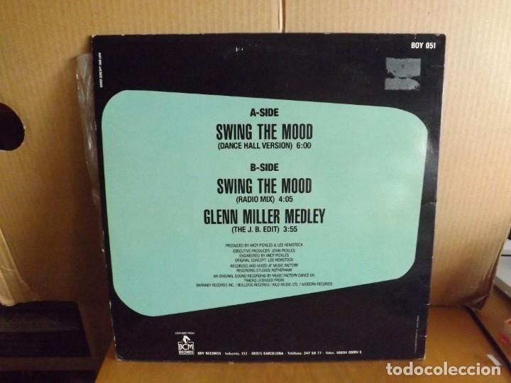 Discos de vinilo: JIVE BUNNY ---- SWING THE MOOD - MAXI SINGLE - Foto 2