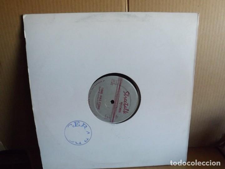 Discos de vinilo: THIS IS IT / TIME HAS COME - MAXI SINGLE - Foto 2