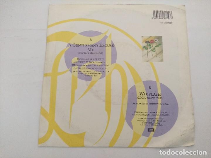 Discos de vinilo: FISH/A GENTLEMANS EXCUSE ME/SINGLE. - Foto 3