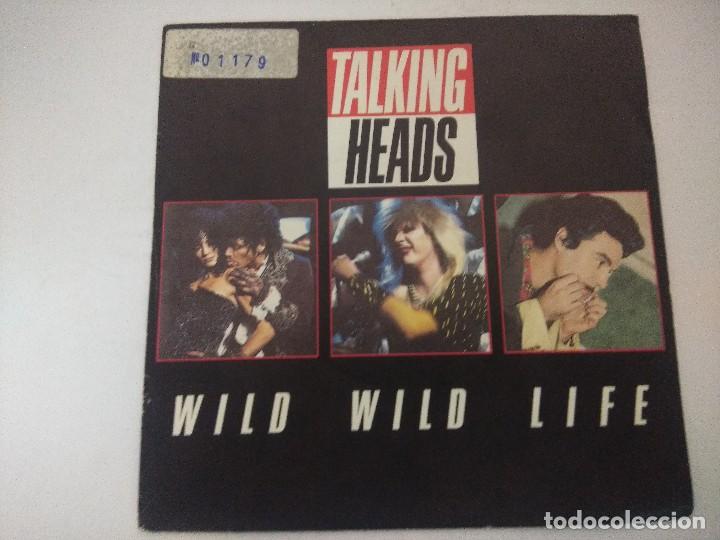 Discos de vinilo: TALKING HEAD/WILD WILD LIFE/SINGLE. - Foto 1