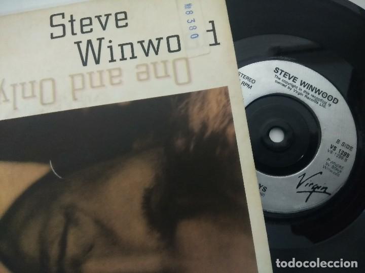 Discos de vinilo: STEVE WINWOOD/ONE AND ONLY MAN/SINGLE. - Foto 2