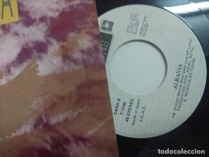 Discos de vinilo: ALBANIA/TU Y YO/SINGLE. - Foto 2