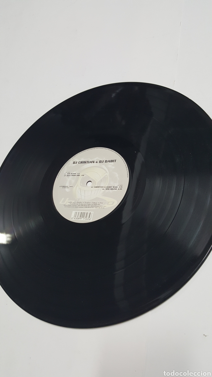 Discos de vinilo: VINILO DE DJ CRISTIAN & DJ BABIT &rdquo;NOT ALONE&rdquo; - Foto 5