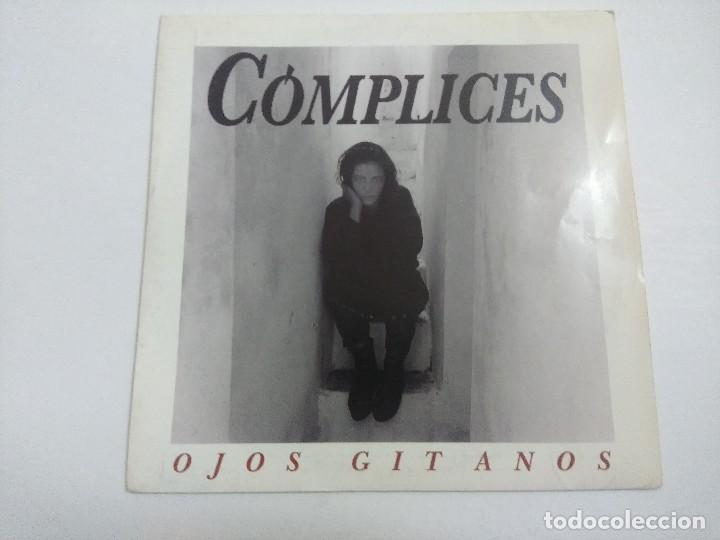Discos de vinilo: COMPLICES/OJOS GITANOS/SINGLE. - Foto 1