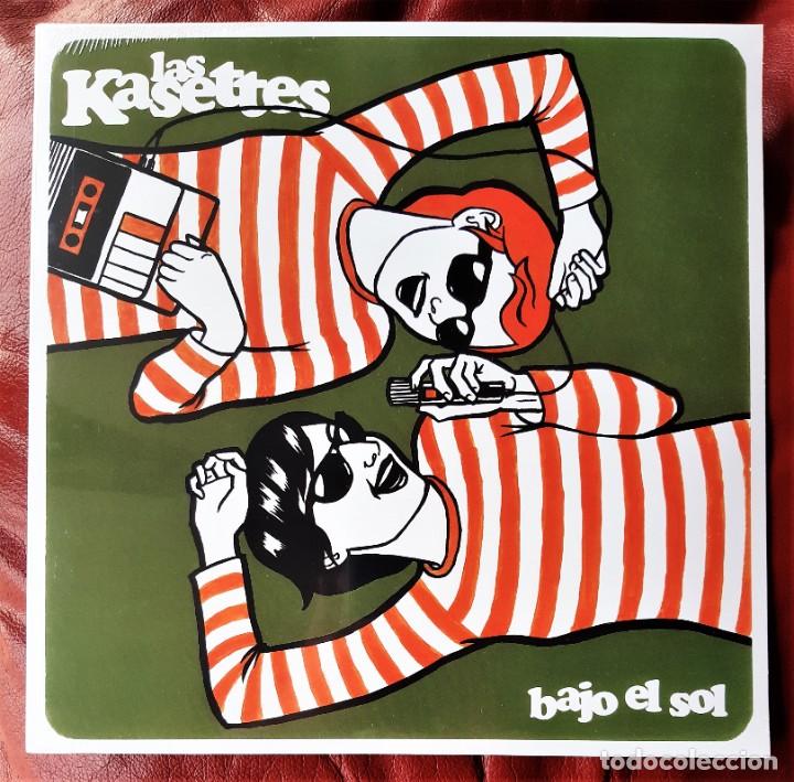 Discos de vinilo: LAS KASETTES - BAJO EL SOL LP - Foto 1