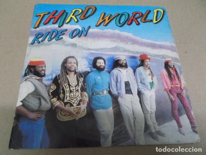 Discos de vinilo: THIRD WORLD (SINGLE) RIDE ON A&Ntilde;O &ndash; 1982 - Foto 1
