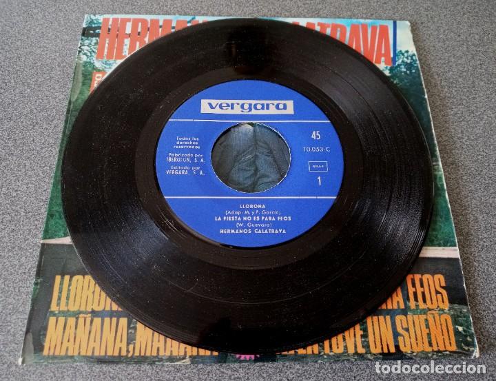 Discos de vinilo: Lote vinilos singles Los Hermanos Calatrava - Foto 2