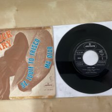 Discos de vinilo: CHUCK BERRY - ST. LOUIE TO FRISCO / MA DEAR - SINGLE 7” SPAIN 1968. Lote 290979688