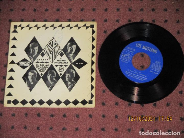 Discos de vinilo: LOS MUSTANG - LA LA LA - EP - SPAIN - EMI - REF EPL 14.283 - L - - Foto 1