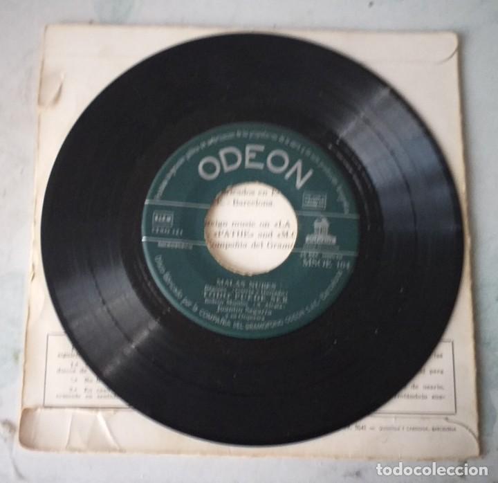 Discos de vinilo: Juanito Segarra: La luna y el sol + 3 (Emi Odeon 1958) - Foto 3