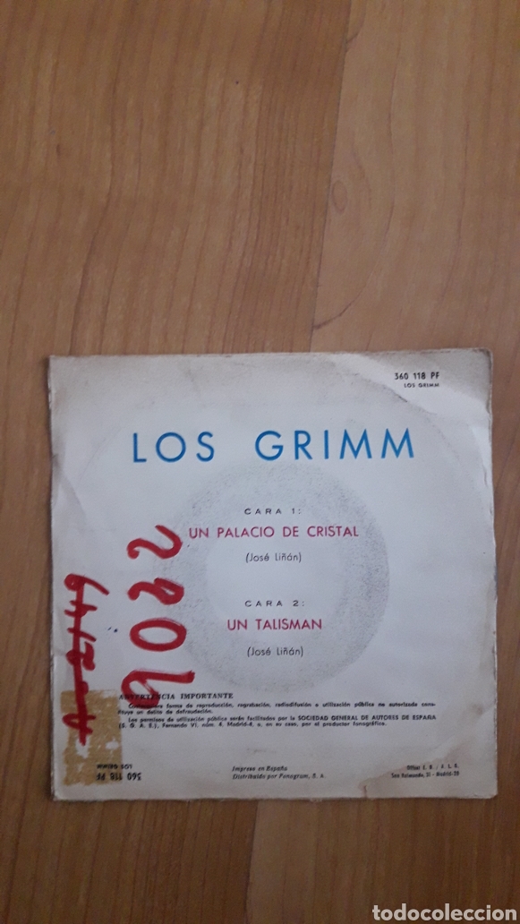 Discos de vinilo: LOS GRIMM. UN TALISM&Aacute;N. UN PALACIO DE CRISTAL - Foto 2