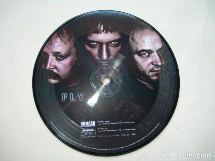 Discos de vinilo: JESTER - FLY / ARTILLERY / SINGLE VINILO PICTURE - Foto 2