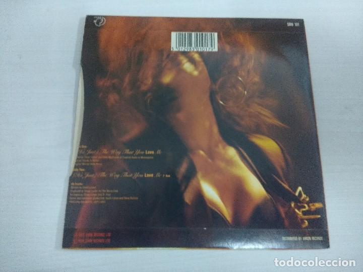 Discos de vinilo: PAULA ABDUL/ITS JUST/SINGLE. - Foto 2