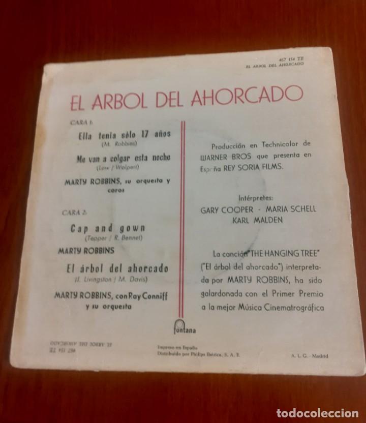 Discos de vinilo: Single de 1960 de la banda sonora de la pelicula El arbol del Ahorcado - Foto 2 - 292202528
