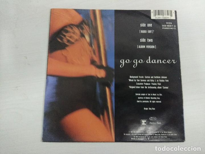 Discos de vinilo: CARMEN ELECTRA/GO GO DANCER/SINGLE. - Foto 2