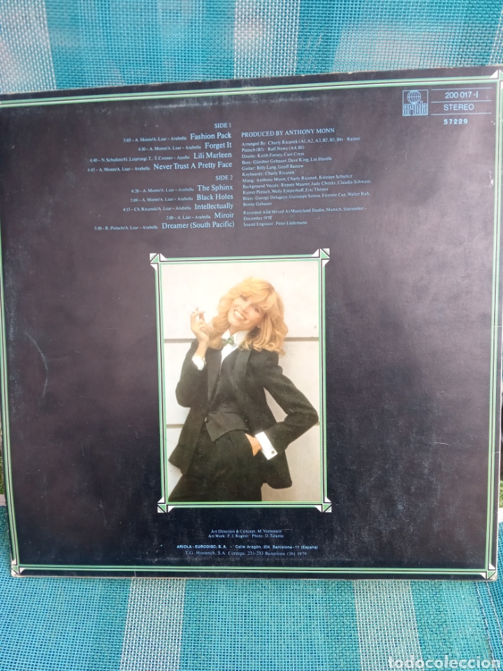 Discos de vinilo: Vinilo lp AMANDA LEAR &rdquo;NEVER TRUST A PRETTY FACE&rdquo; - Foto 2