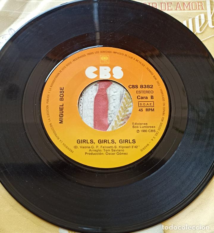Discos de vinilo: SINGLE MIGUEL BOS&Eacute; - MORIR DE AMOR - CBS 1980 - Foto 4