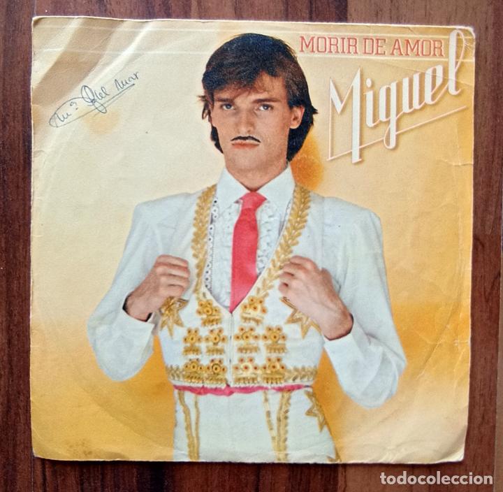 Discos de vinilo: SINGLE MIGUEL BOS&Eacute; - MORIR DE AMOR - CBS 1980 - Foto 1
