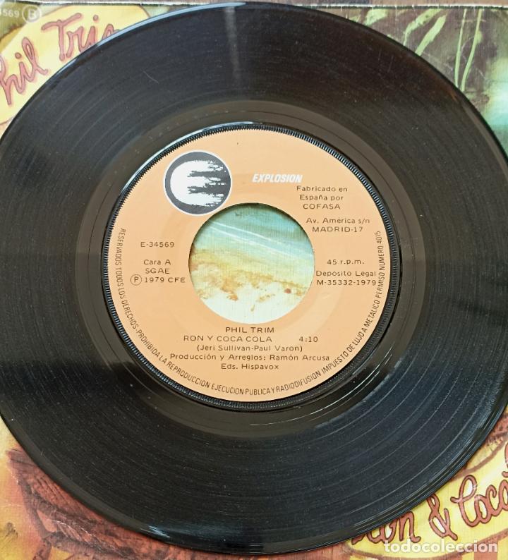 Discos de vinilo: SINGLE PHIL TRIM - RON Y COCA COLA - 1979 - Foto 3