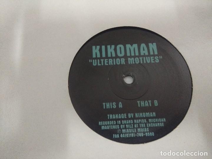 Discos de vinilo: KIKOMAN/ULTERIOR MOTIVES. - Foto 2