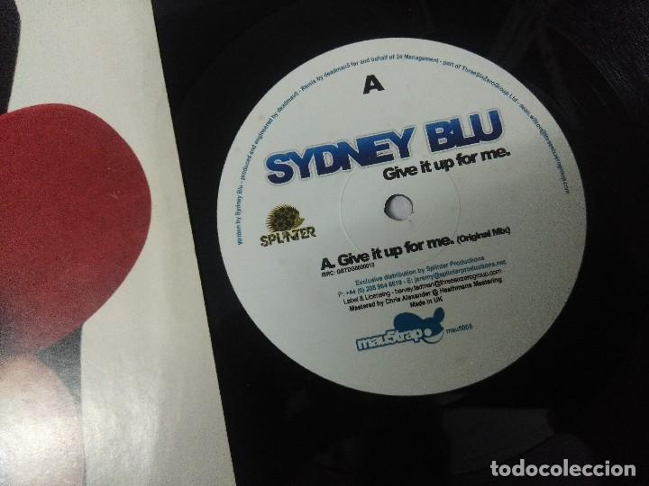 Discos de vinilo: SYNEY BLU/GIVE IT UP FOR ME. - Foto 2