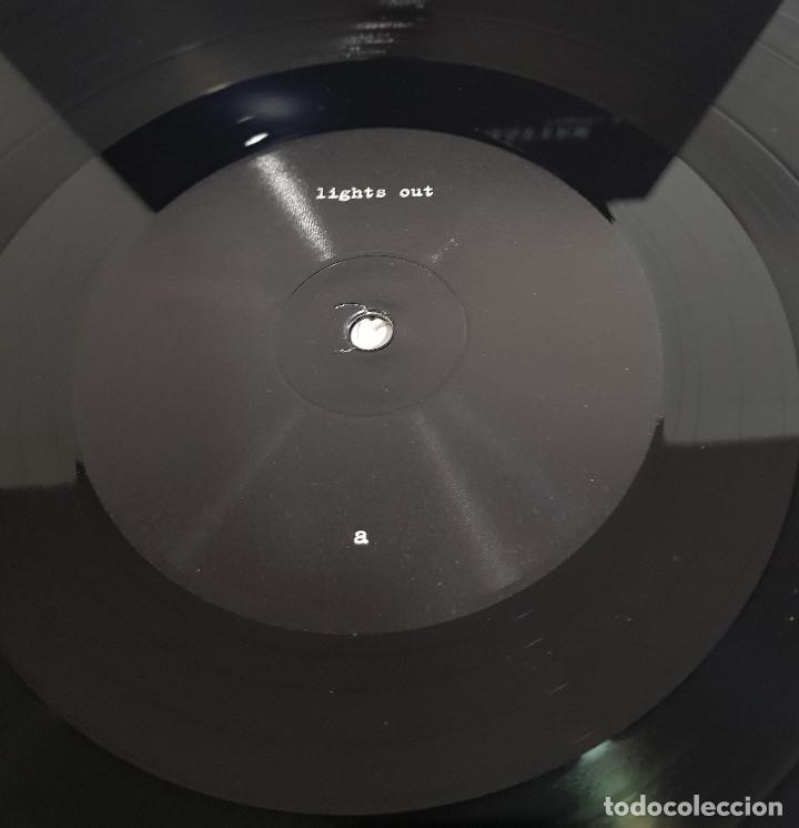 Discos de vinilo: ANTIMATTER / LIGHTS OUT - Foto 2