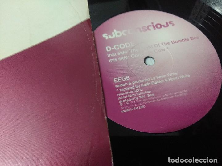 Discos de vinilo: D-CODE/THE NIGHT OF THE BUMBLE BEE. - Foto 2