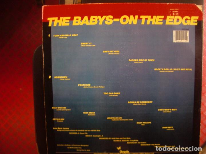 Discos de vinilo: THE BABYS- ON THE EDGE. LP. - Foto 2