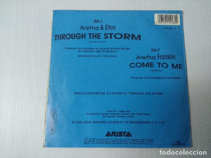 Discos de vinilo: ARETHA & ELTON JOHN/THROUGHT THE STORM/SINGLE. - Foto 3