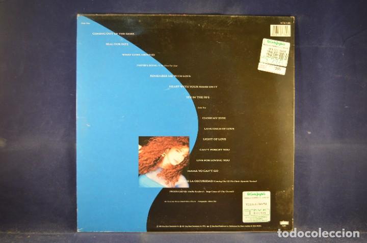 Discos de vinilo: GLORIA ESTEFAN - INTO THE LIGHT - LP - Foto 2