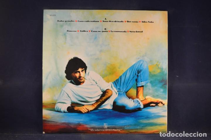 Discos de vinilo: SERGIO DALMA - SINTI&Eacute;NDONOS LA PIEL - LP - Foto 2