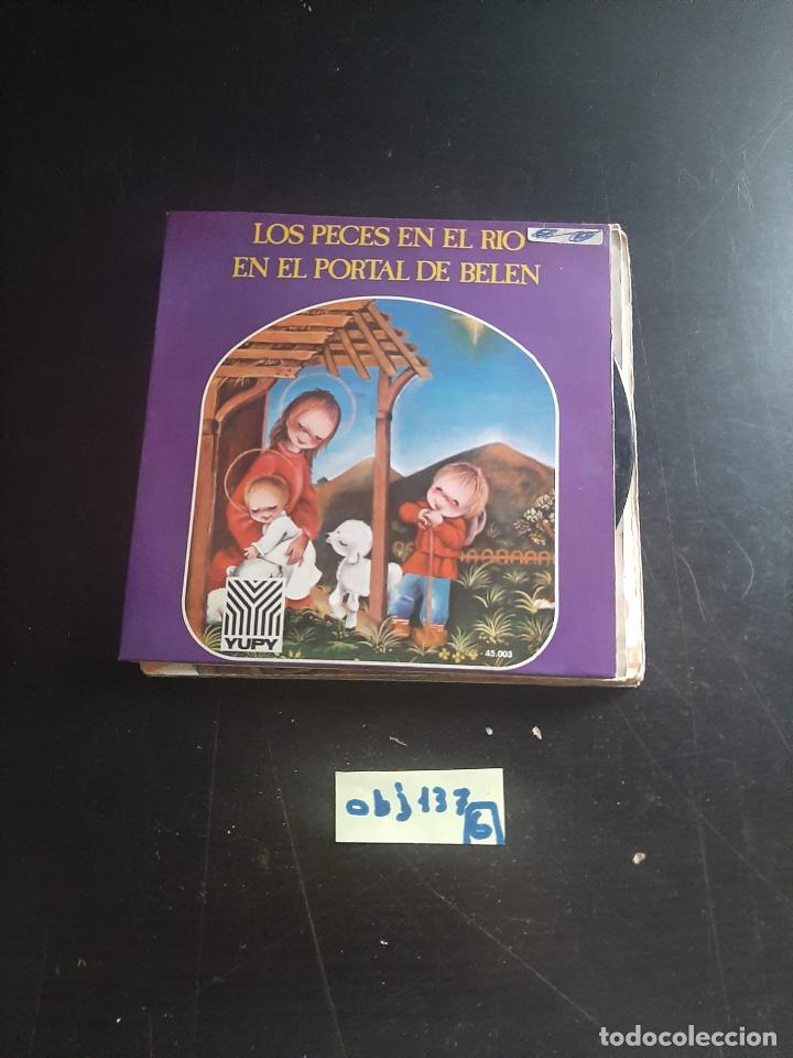 Discos de vinilo: Los peces en el rio en el portal de Belen - Foto 1
